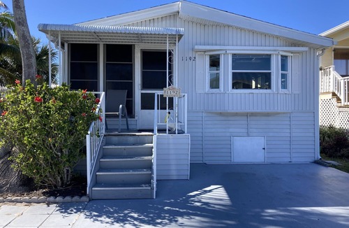 Nettles Island Cottage | Rented January Feb and march. April to December available