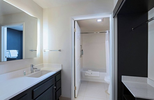 Evansville Hotel | Residence Inn by Marriott Evansville East