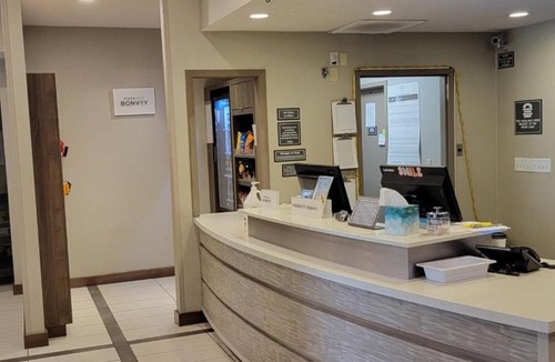 Wayne Hotel | Residence Inn Indianapolis Airport