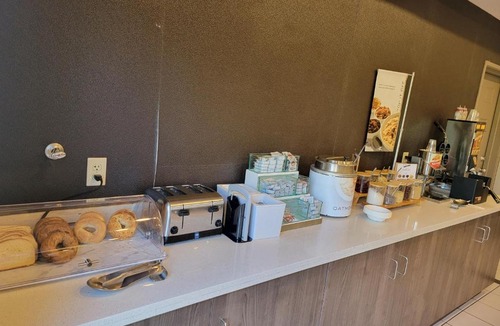 Wayne Hotel | Residence Inn Indianapolis Airport