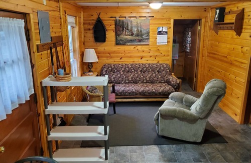 Northome Cabin | Resort Family Cabin #1