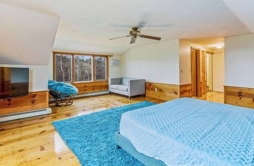 Pocasset House | Retreat on the Water