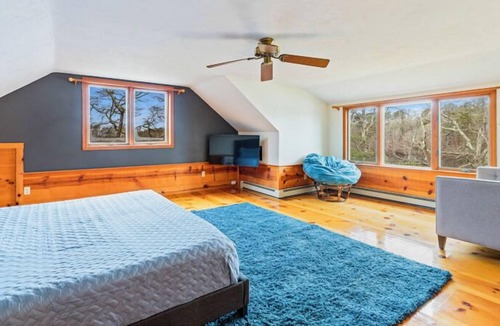 Pocasset House | Retreat on the Water