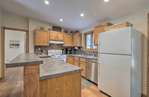 Rhinelander House | Rhinelander Home - Jennie Webber Lake On-Site