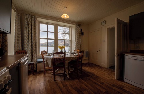 Oban Cottage | RHUNACAIRN, pet friendly, with open fire in Oban