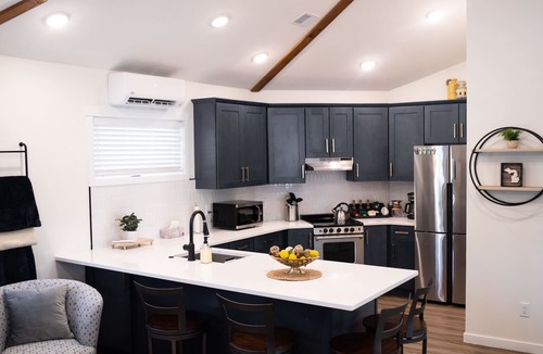 Glen Arbor Cottage | Ridge Top - Walk to Glen Arbor - Pet-Friendly - Close to Sleeping Bear Dunes