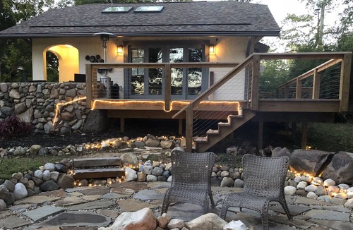 Indianapolis Cottage | River Rock Retreat
