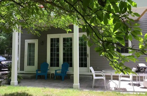 Kennebunkport Apartment | River view living in Kennebunkport - .Tranquil and clean.