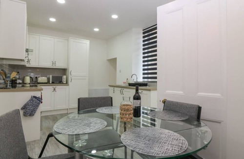 Macduff House | RockStar Cottage, Macduff