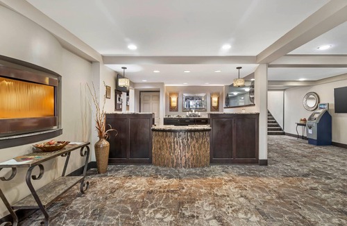 Grand Forks Hotel | Rodeway Inn Columbia Mall Loop