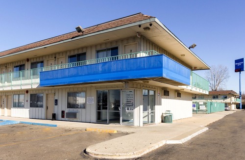 Summit Station Hotel | Rodeway Inn Columbus