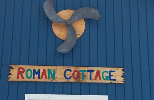 Bellaire Cottage | Roman Cottage on Intermediate Lake