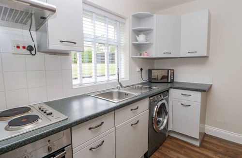 Middleton in Teesdale Cottage | ROSE COTTAGE, pet friendly, with a garden in Middleton-In-Teesdale