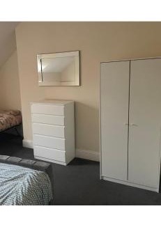 Sunderland Apartment | Roseville