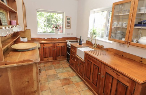 Langley Moor Cottage | ROSEWOOD COTTAGE, with a garden in Durham