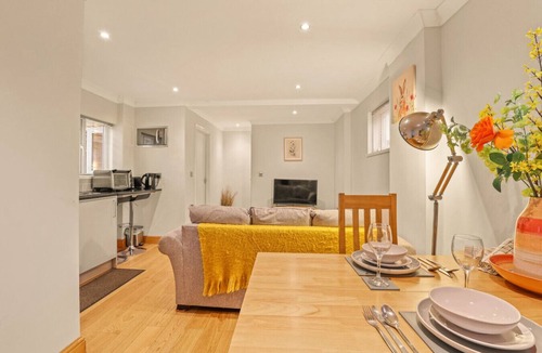 Newcastle-upon-Tyne House | Roxy`s Cottage - North East Escapes