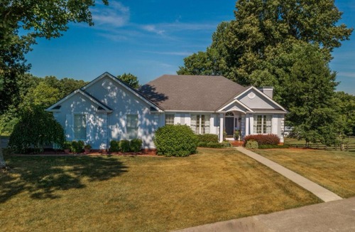 Russell Springs House | RuneStone Ranch:Directly on Lake Cumberland,Private Upper Level, Russell Springs
