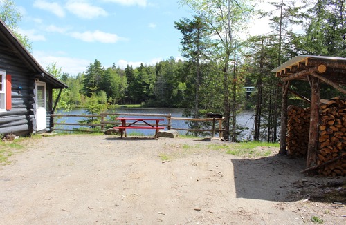 Dennysville Cottage | Rustic, 3-bedroom, log cottage, Lake-view, Pet-friendly, Downeast Maine