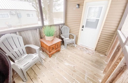 Tomahawk House | Rustic Lake Nokomis 2BD/1Bath Lakeside Cabin - Cabin #3
