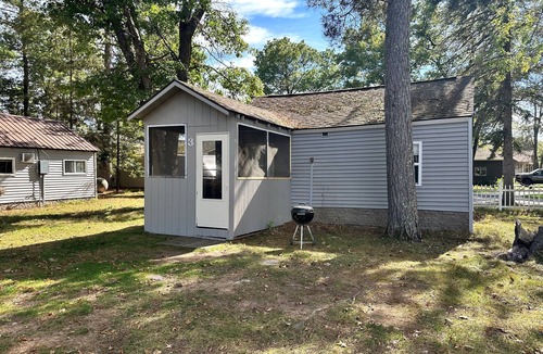 Tomahawk House | Rustic Lake Nokomis 2BD/1Bath Lakeside Cabin - Cabin #3