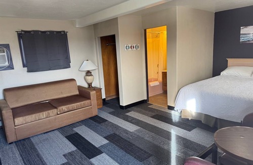 Glasgow Hotel | Rustic Lodge