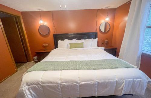Huron House | Rye Beach Family Cottage