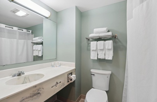 Southern Coast Hotel | Saco Bay Hotel