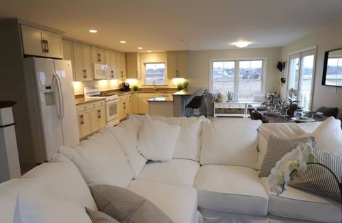 Adamsville House | Salt Marsh Beach House