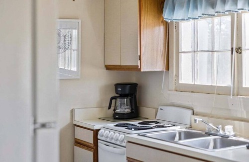 Traverse City Apartment | Sandbar Cottage 4 . Sandbar Cottage 4