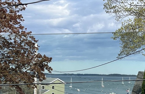 Town Landing Cottage | Sandy Seaside Cottage