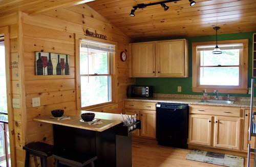 Hanover House | Sandy Waterfront Cabin on Howard Pond - 12 minutes to Sunday River Ski Resort