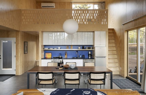 Lutsen Cabin | Scandinavian Chalet with Sauna in Lutsen - Blue