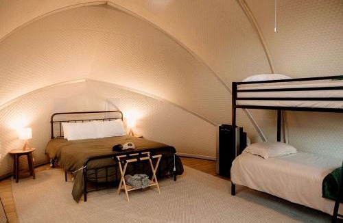 McIntosh Other | Scenic Mountain Glamping Tent with Orchard & Farm Animals near Quarai Ruins in Torreon, New Mexico