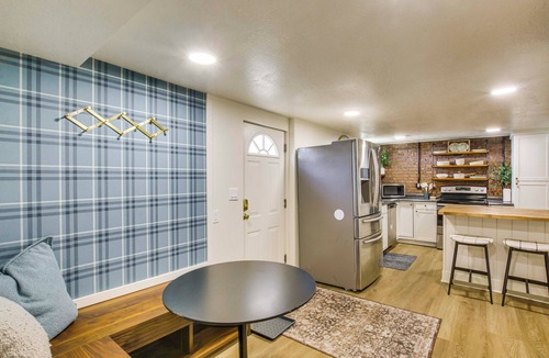 Pleasant View Apartment | Scenic Patio & Views! Stay 10 Mi to Nordic Valley