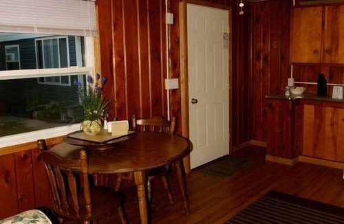 Oscoda Cabin | Scenic Resort