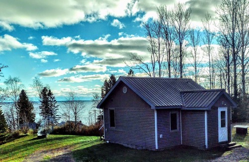 Croftville Cabin | "Scotch Pine": Classic North Shore Cabin Near Grand Marais