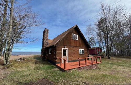 Ontonagon Resort | Scott's Superior Inn and Cabins