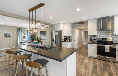 Sunburst Farms East House | Scottsdale Day Dream - Spacious modern home with Private Pool, Hot Tub, and Firepit