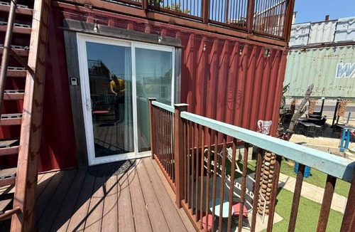 Medicine Park House | SE Wichita Mountains Tiny House Stay w Patio Suite