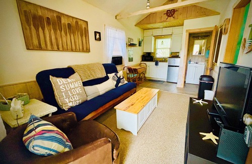 Scarborough Cottage | Sea Bisquit Cottage by the Ocean