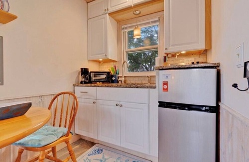 Scarborough Cottage | Sea Bisquit Cottage by the Ocean