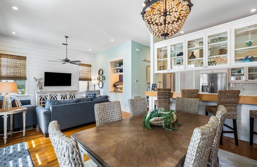 Frangista Beach Cottage | Sea Blessings*Beach Service*Pool Access*Private Beach
