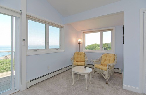 Gloucester House | Sea for Miles: Ocean Views in Lanesville