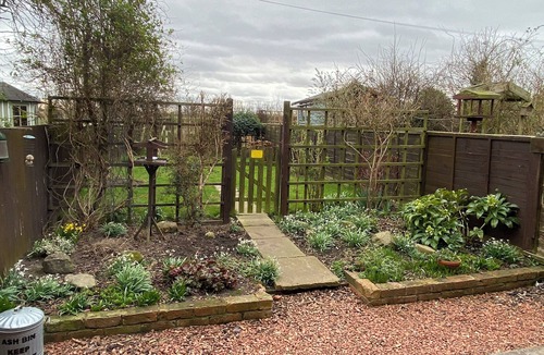 Berwick-upon-Tweed Cottage | SEA LILY, pet friendly, country holiday cottage in Holy Island