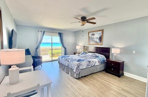 Crystal Beach Hotel | Sea Oats Motel