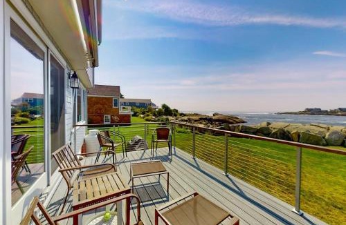 Biddeford House | Sea Spray Cove