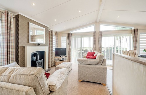 Kirkcudbright Ski Chalet | Sea View Lodge 3 Pet Friendly