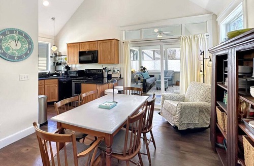 Wells Condo | Seaglass Village 206 - Moody Bee
