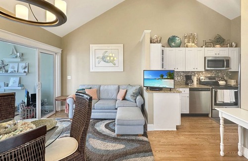 Seaglass Village Condo | Seaglass Village 225 - Beach House