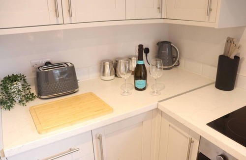 South Shields House | Seaview Terrace - 5 Bedroom seaview home